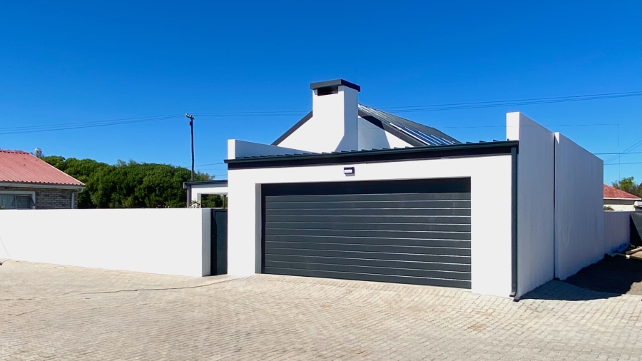 2 Bedroom Property for Sale in Velddrif Western Cape